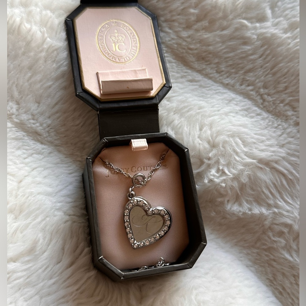 Vintage Juicy Couture necklace